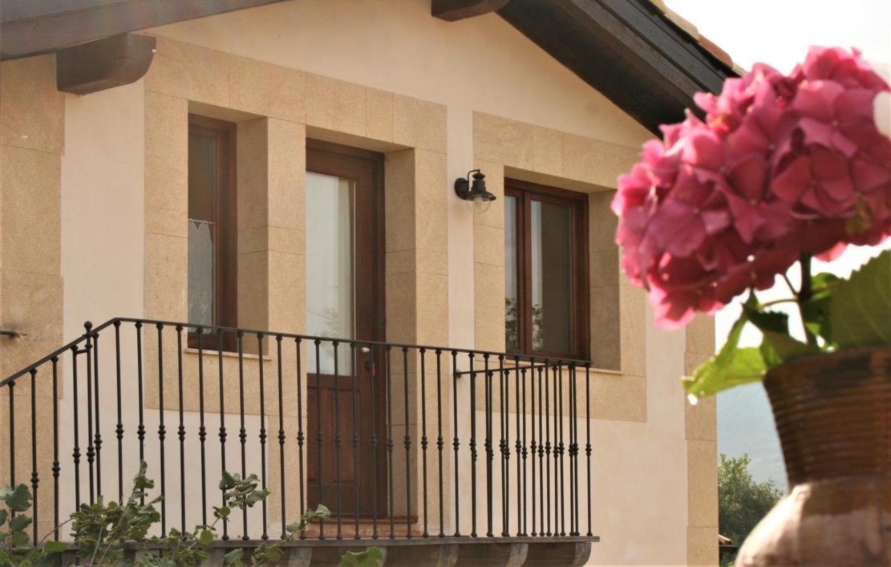 Гостевой дом El Mirador De Casa Guarena Villabascones de Sotoscueva Экстерьер фото